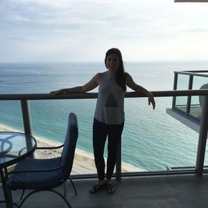 Meet your Posher, Stacy